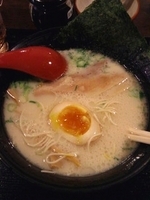 「だるまらぁ麺650円+替え玉100円×2（ネットクーポンサービス」@だるまのめ 秋葉原店の写真