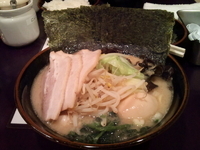 「じゃん家スペシャル（醤油）」@横浜家系ラーメン じゃん家の写真