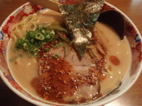 「七志らーめん（750円）+大盛（100円）」@七志 とんこつ編 川崎店の写真