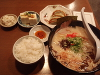 「お得セット（850円）+中盛（100円）+生ビール（550円）」@肥後屋一番の写真