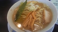 「こってり醤油 にんにく少な目 （600円）」@ラーメン 剣信の写真