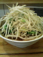 「らーめん（小） 油少・ヤサイ」@らーめん 影武者 外伝の写真