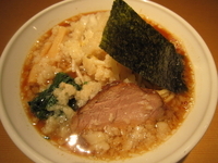 「背脂煮干濃厚醤油（700円）」@背脂煮干濃厚醤油 どっかんの写真