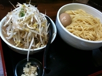 「味玉味噌つけめん880円+（大盛）100円 あつもり + 野菜大」@味噌麺処 花道庵の写真