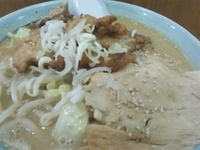 「特製カラ揚げ麺みそ味（並）750円」@ラーメン たかし屋 茅場町店の写真