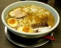 「大盛煮たまごらぁ麺」@自家製太打麺 勢拉 北習志野店の写真