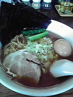 「横浜豚骨ラーメン+味玉」@梨の花の写真