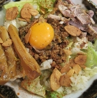 「まぜそば 750円」@ブロンソンの写真