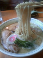 「濃厚しょうゆ 700円」@麺や しみずの写真