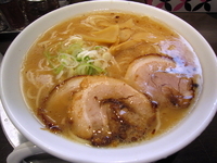 「とんこつ醤油らーめん」@麺屋 喜九成食堂の写真