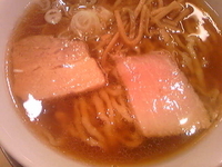 「醤油らーめん」@麺や 七彩の写真