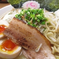 「ぼたんらーめん（ハーフ麺） 730円」@麺処 ぼたん 栃木店の写真