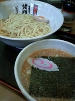 「つけ麺 柚子味 サービス海苔」@らーめん 一 六角橋の写真