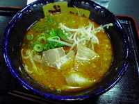 「赤味噌麺」@麺家 誉志喜 上州らーめん道場 クロスガーデン前橋店の写真