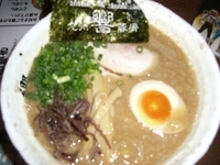 「豚そば（ランチセット:モツめし+サラダ+アイスコーヒーが付いて￥」@九州麺酒房 響の写真