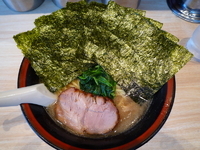 「ラーメンのり増めん堅め」@せい家 元住吉店の写真