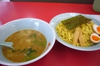 「極濃和風魚介とんこつつけ麺 中盛 890円」@山岡家 吹上店の写真