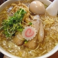 「醤油 （味玉トッピング）」@江戸前煮干中華そば きみはんの写真