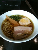 「しょう油らあめん￥700」@麺や 元町の写真