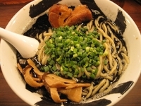 「黒武骨ラーメン750円」@麺屋武蔵 武骨の写真