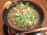 「トムヤムら～めん[黒]雑炊用ライス付 950円」@アジアンヌードル展の写真