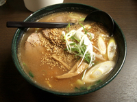 「らぁめん（醤油）」@らぁめん銀波露 江別本店の写真