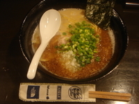 「背脂濃厚鶏豚スープ 黒」@山嵐黒虎の写真