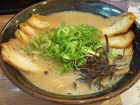 「濃豚骨+チャーシュー」@博多とんこつ 真咲雄の写真