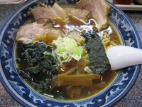 「チャーシュー麺（醤油、太麺、特製コクだれ）（950円）」@たから家 調布店の写真