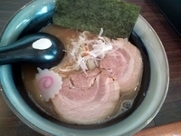 「肉煮干しそば（醤油）￥750+替え玉（硬め）￥130」@煮干soba 柘榴の写真