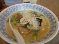 「あさりらーめん（塩）780円」@わんたんめんの店 しお福の写真