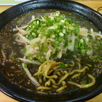 「黒みそらーめん」@らーめん やちの写真