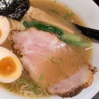 「ラーメン + 味玉」@銀座ラーメンの写真