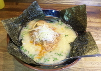 「辛煮ラーメンみそ大盛」@金のレンゲの写真