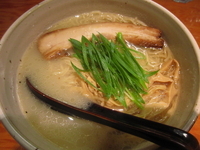 「軍鶏白湯麺（750円）」@麺屋 臥龍の写真