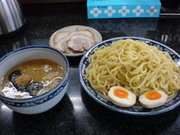 「チャーシューつけ麺大盛り」@縁者の写真