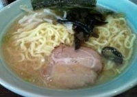 「ラーメン中（750円）」@横浜ラーメン 増田家 幕張店の写真