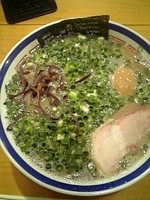 「ねぎらーめん+味玉」@博多長浜らーめん 田中商店の写真