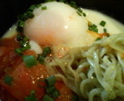 「目にも鮮やか冷やしクロレラ麺 870円」@Ben-Bellaの写真