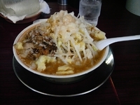 「小豚らぁめん 680円」@がっつり食堂ドカメンの写真