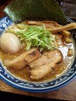 「特製中華そば」@中華そば 旋の写真