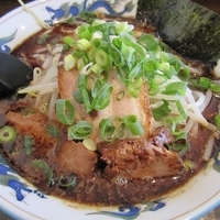 「黒てりらーめん750円」@麺屋はじめの写真