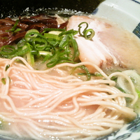 「白らぅめん（バリカタ）￥670 + 携帯クーポン・海苔 + ラン」@三代目 ◯助 MARUSUKEの写真