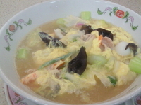 「五目そば+餃子」@餃子の王将 石川町店の写真