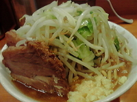 「小ラーメン（ニンニク）」@ラーメン二郎 八王子野猿街道店2の写真