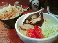 「つけイノジ（ニンニクマシ）」@麺処 井の庄 立川店の写真