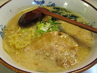 「塩ミルクラーメン@850」@めんみん亭の写真