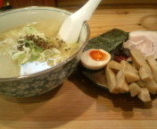 「冷やしラーメン（塩）680円+メンマ（サービス券）」@和風とんこつラーメン 景虎の写真