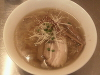 「塩煮干」@麺創研かなで 府中本店の写真