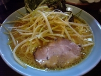 「ネギラーメン（750円）+半ライス（100円）」@横浜ラーメン 増田家の写真
